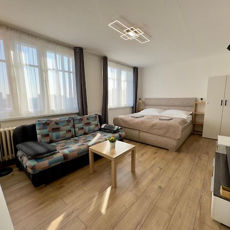 Smarty Choice Flat With Deluxe Kitchen Lejlighed Prag Eksteriør billede