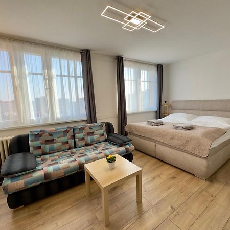 Smarty Choice Flat With Deluxe Kitchen Lejlighed Prag Eksteriør billede