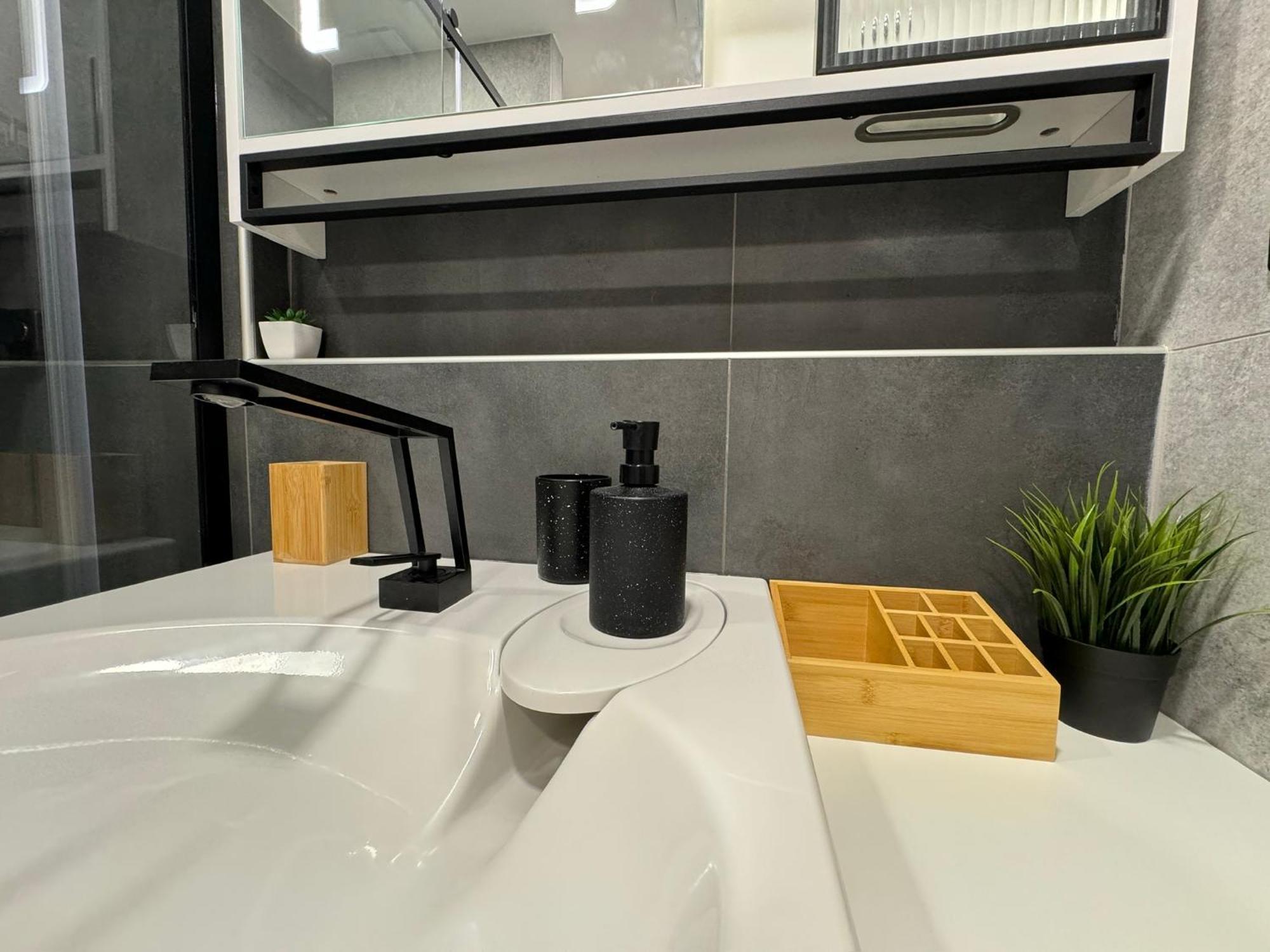 Smarty Choice Flat With Deluxe Kitchen Lejlighed Prag Eksteriør billede